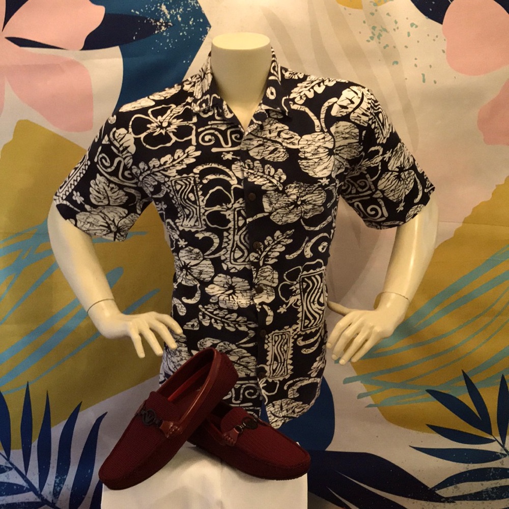 Aloha Hut shirt